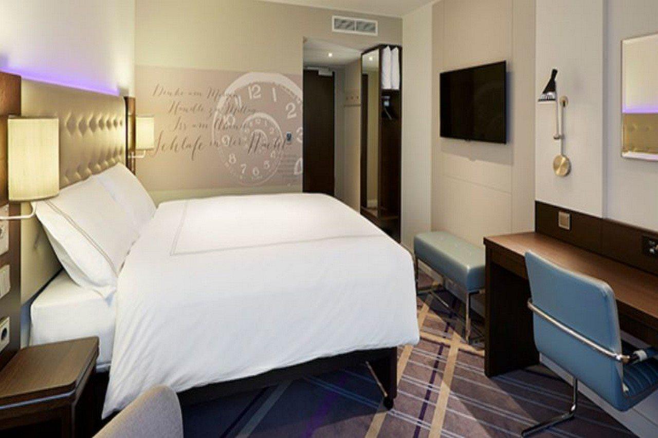 Premier Inn Muenchen Airport Sued Χαλμπεργκμόος Εξωτερικό φωτογραφία